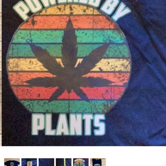 Classic black men's tee by Gildan.  Graphics on front only"powered by plants". - Picture 5 of 7